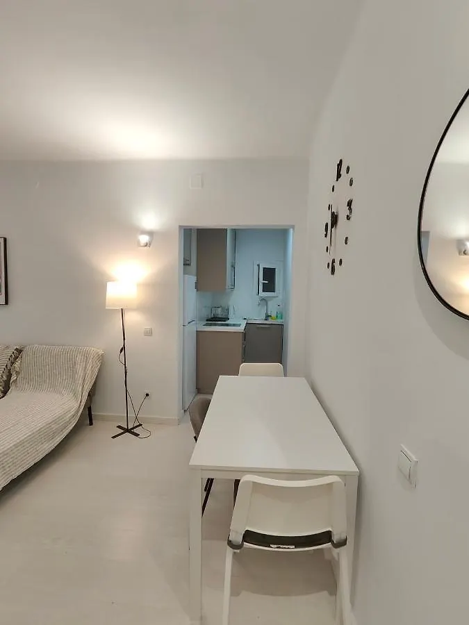 Family Apartment Close To Parc Gueell Βαρκελώνη 0*,